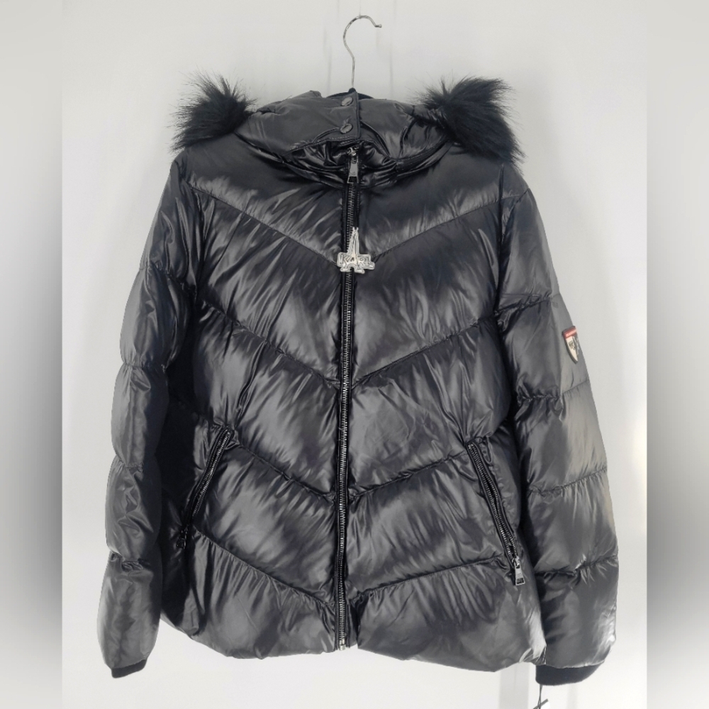 Karl Lagerfeld APRES SKI SHORT CHEVRON PUFFER Size XL New
